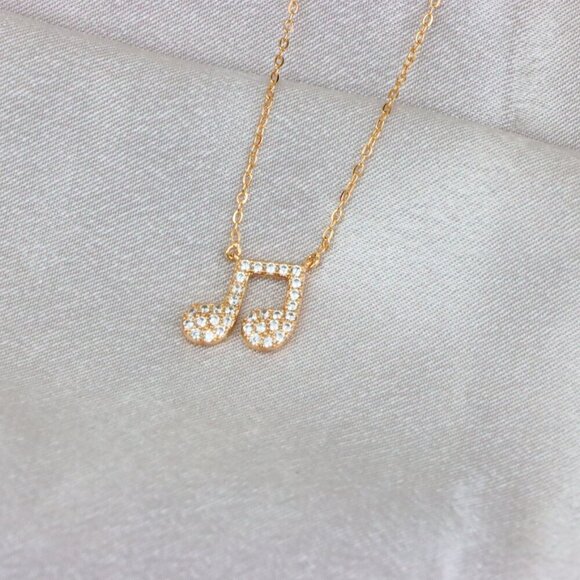 "Sparkling Music Note Pendant Rose Gold Necklace, XPNL1892 - Picture 7 of 12